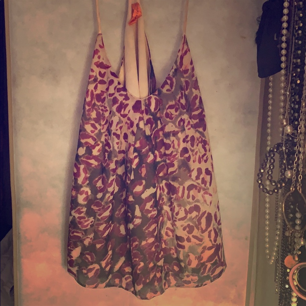 Eight Sixty pink leaped flowy tank